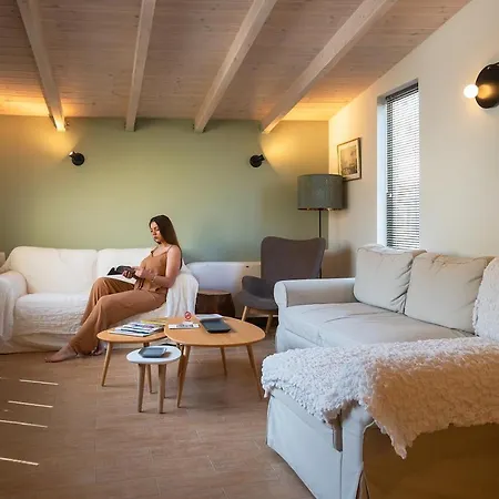 Villa Tinas - Mediterranean *