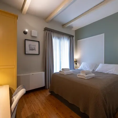 Villa Tinas - Mediterranean *