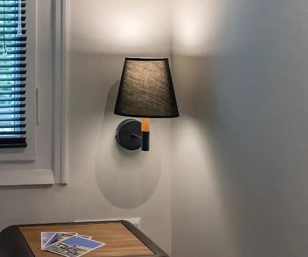 Tinas - Mediterranean 칼라마타