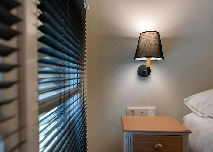 Tinas - Mediterranean