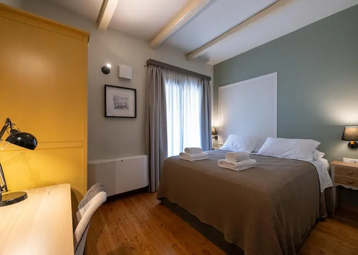 Willa Tinas - Mediterranean *