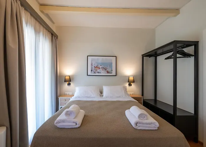 Tinas - Mediterranean * Kalamata