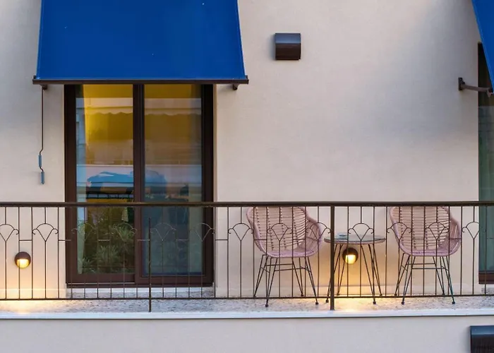 Tinas - Mediterranean *